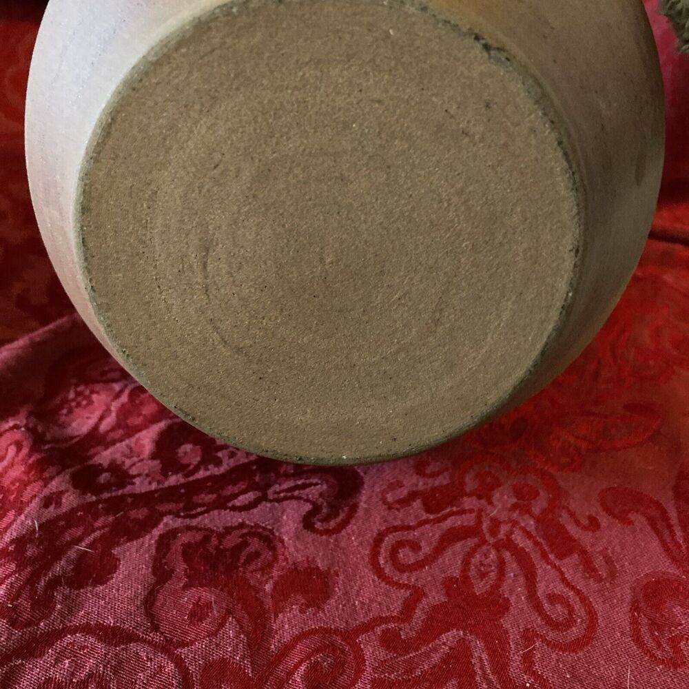 Hand Thrown Art potteryArt Pottery Vase - Picture 7 of 7
